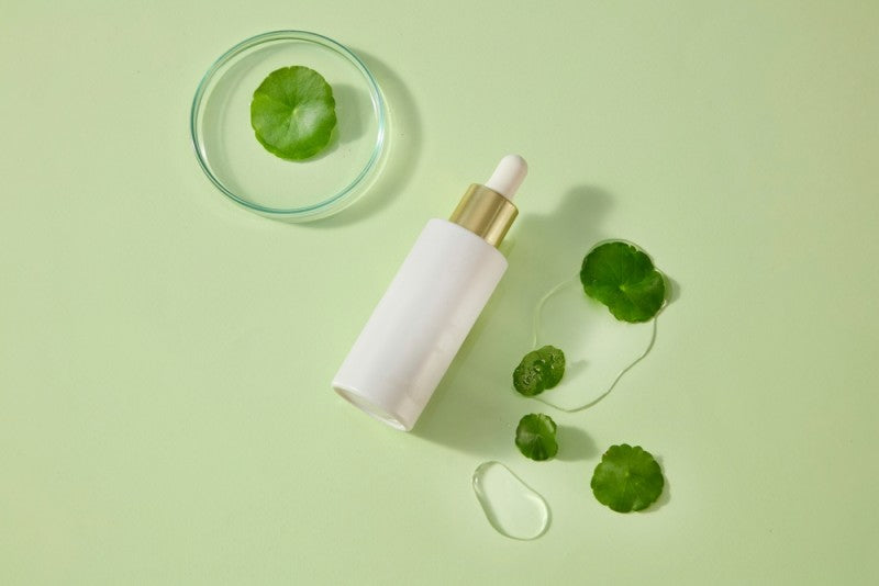Cum să integrezi Centella Asiatica în rutina ta de skincare